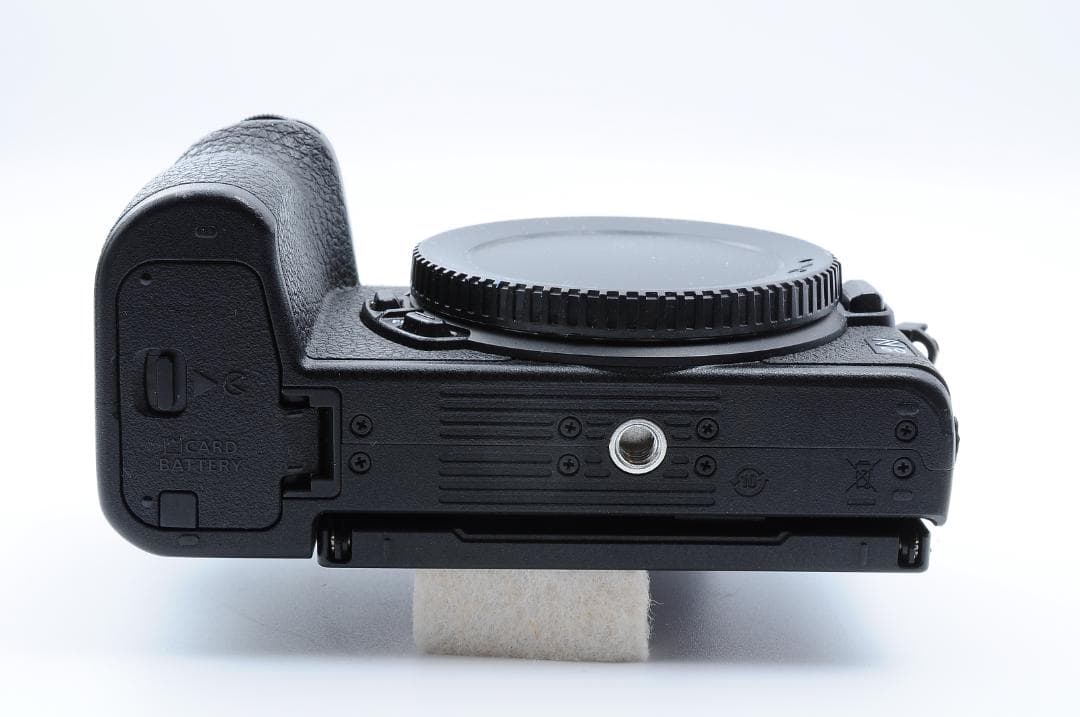 Nikon Z50ボディ 美品　純正バッテリー、64Gカード付き