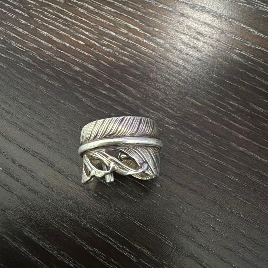 ウイングロックフェザーリング