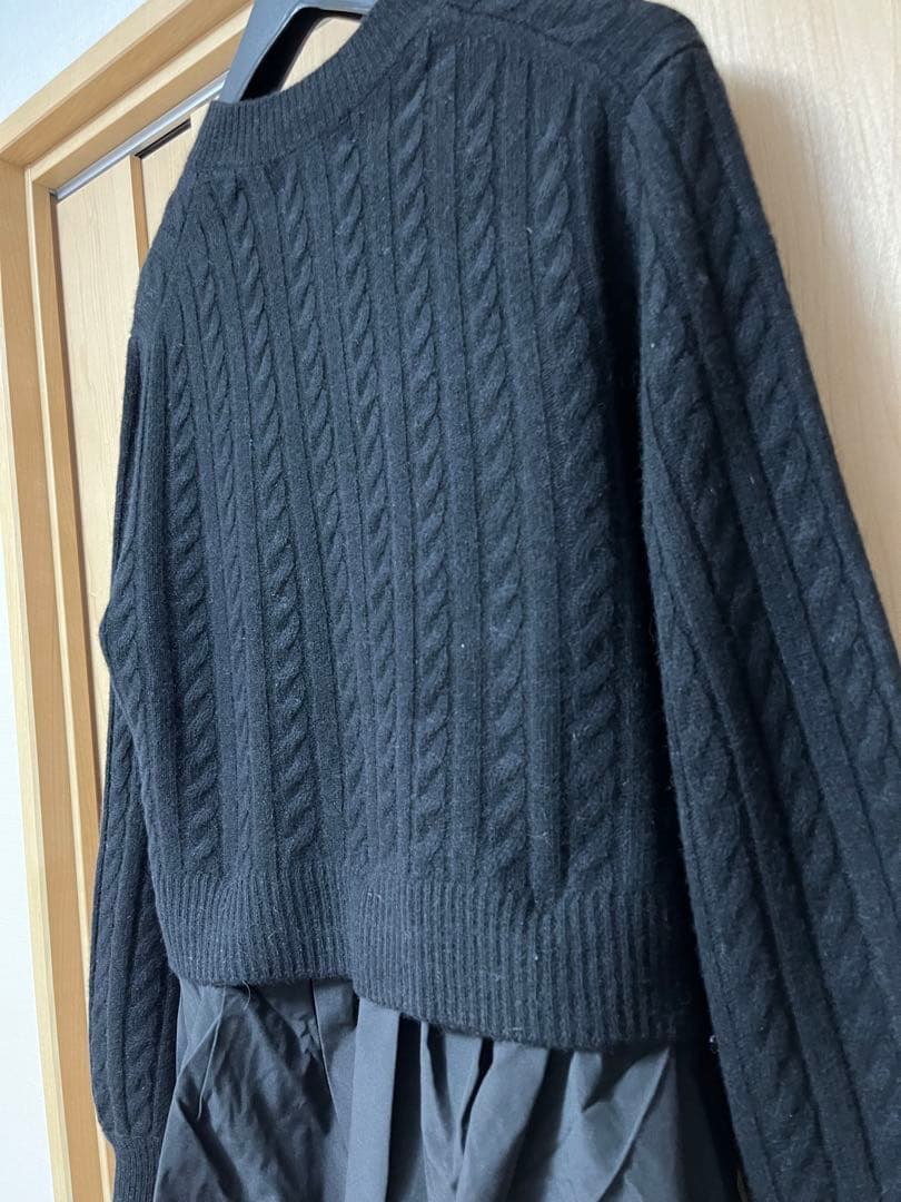 お値下げ❣️ジャスグリッティウールカシミヤペプラムカーデ　Mサイズ