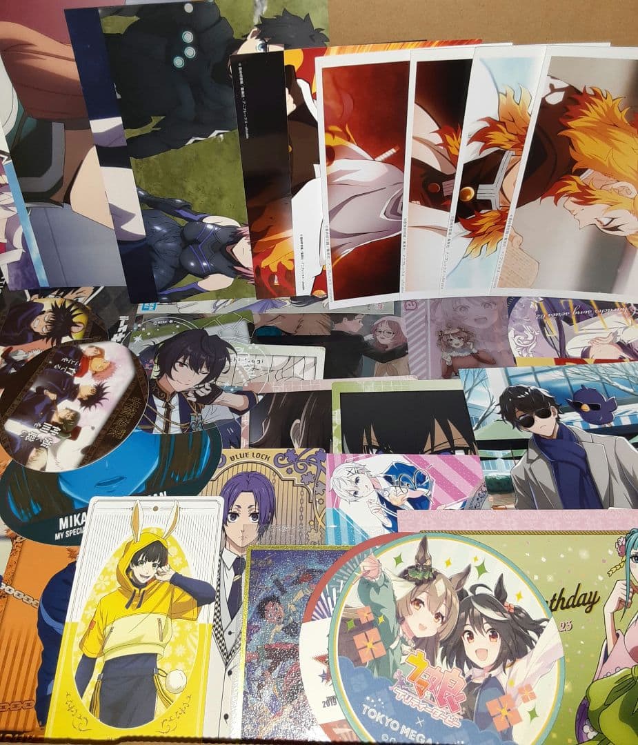 アニメグッズ 紙類・薄物 大量 まとめ売り 1000点