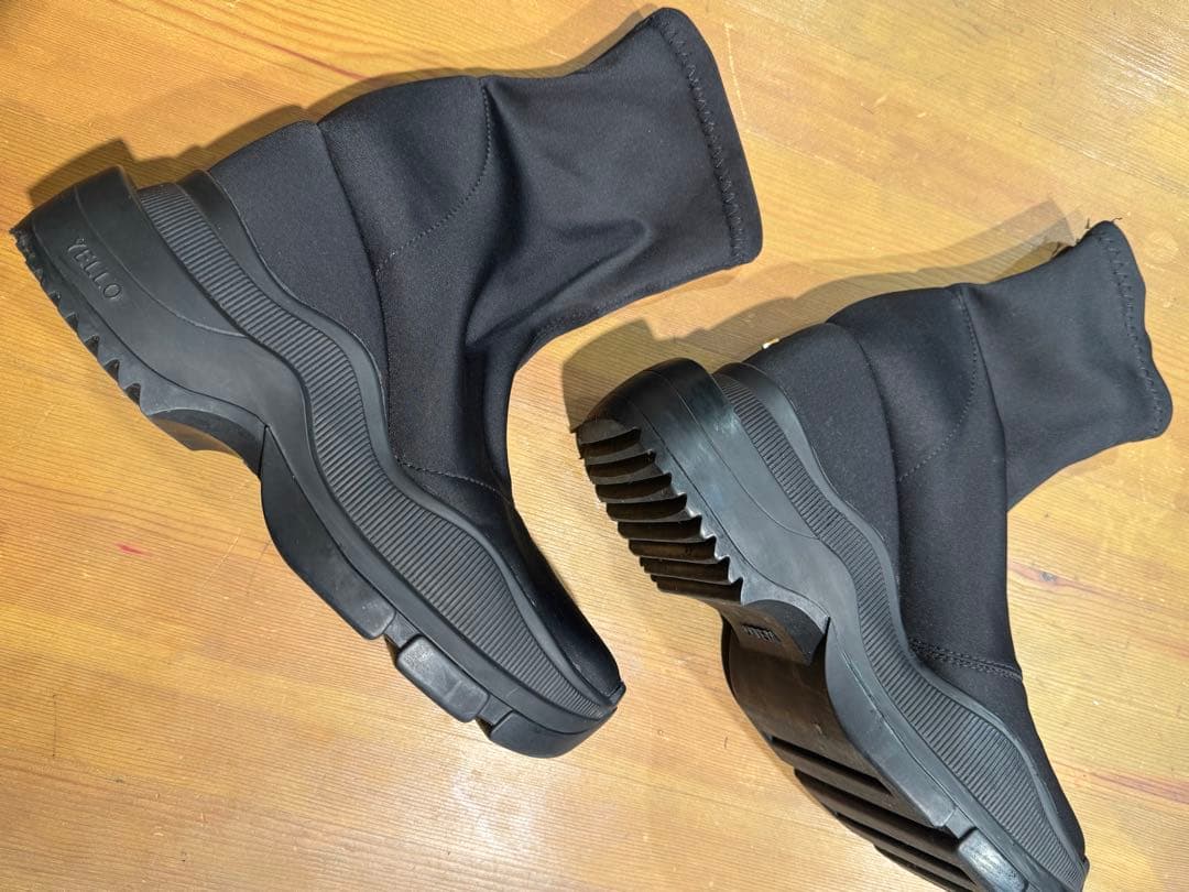 YELLO DOUBLE SNEAKER SHORT BOOTS M サイズ