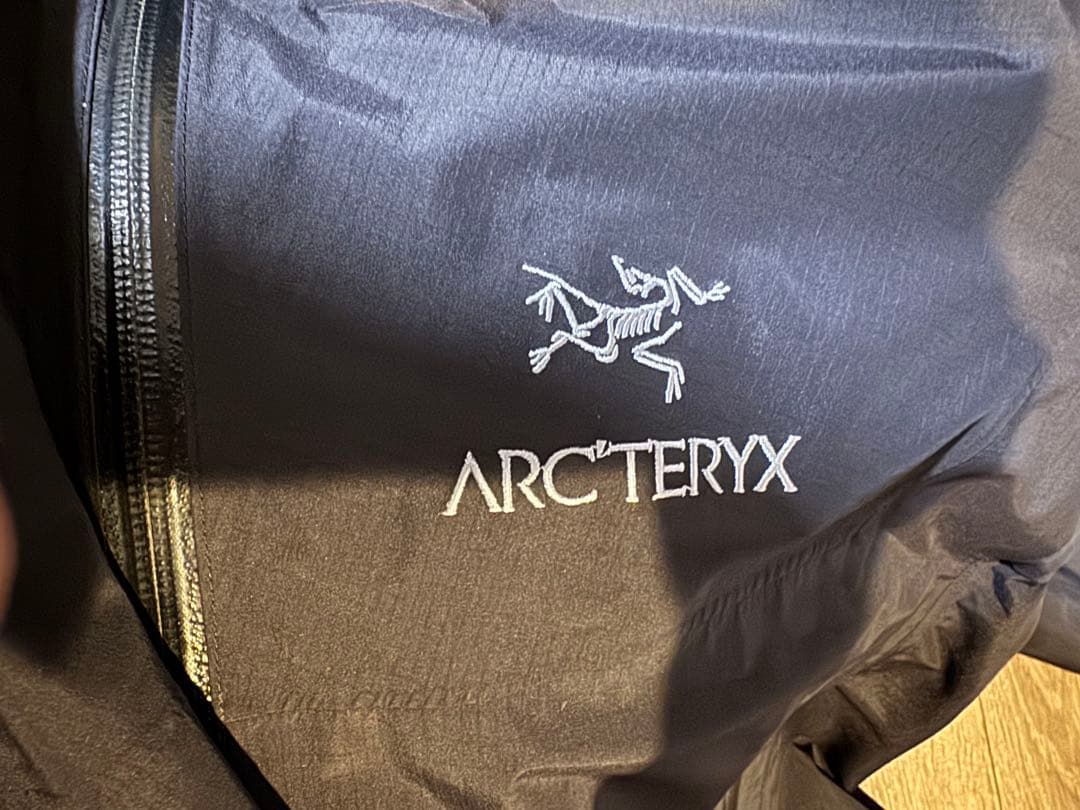 ARC'TERYX ブラック マウンテンパーカー