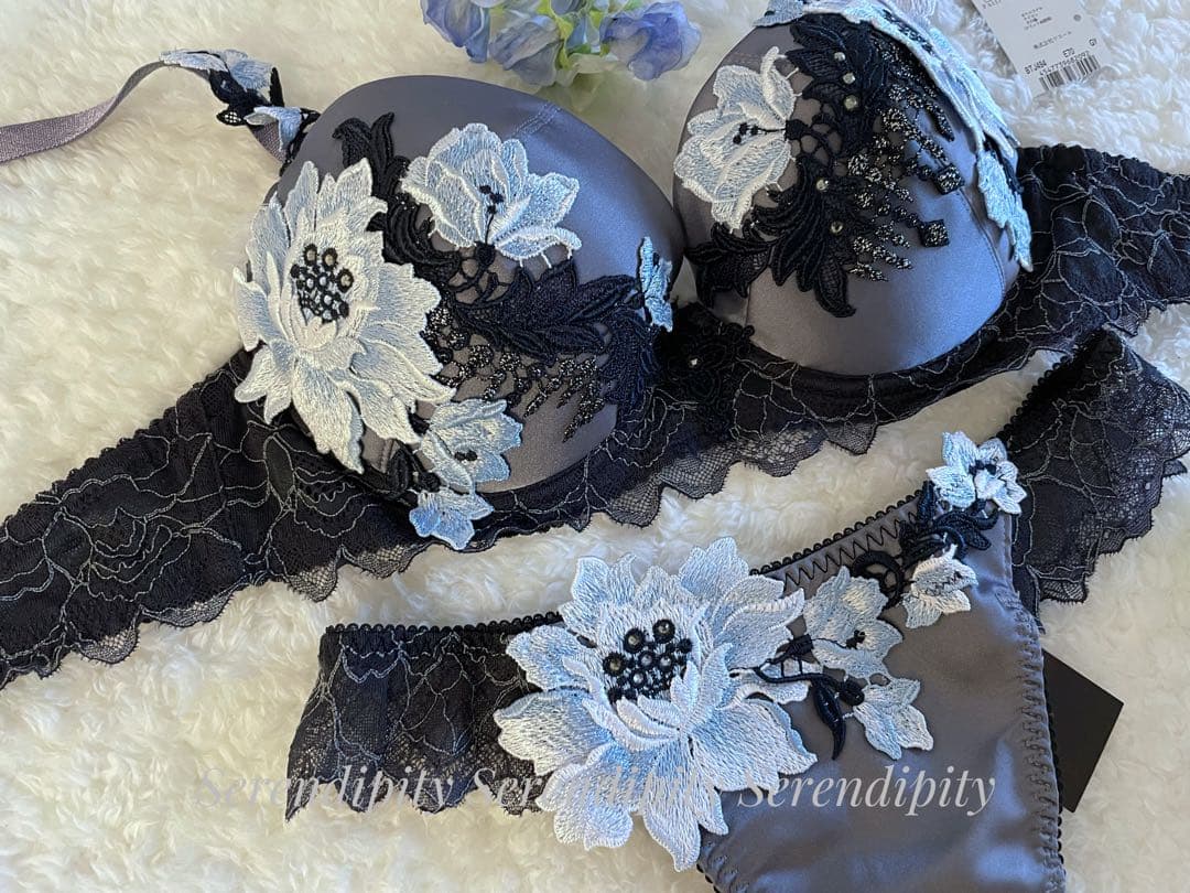 サルート E70/M 94G GY マリアテレジア プレステージ