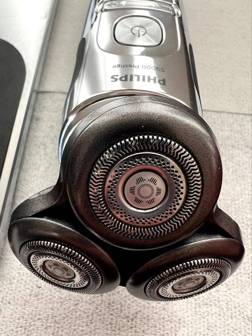 Philips Shaver S9000 Prestige SP9863サンプル