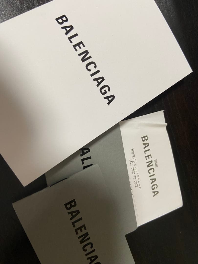 BALENCIAGA 美品　ロゴプリント ケース