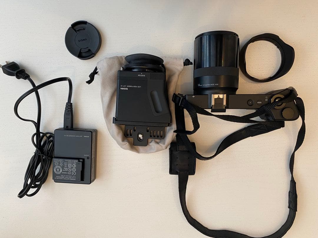 SIGMA dp0quattro LCD viewfinder付き　動作確認済み