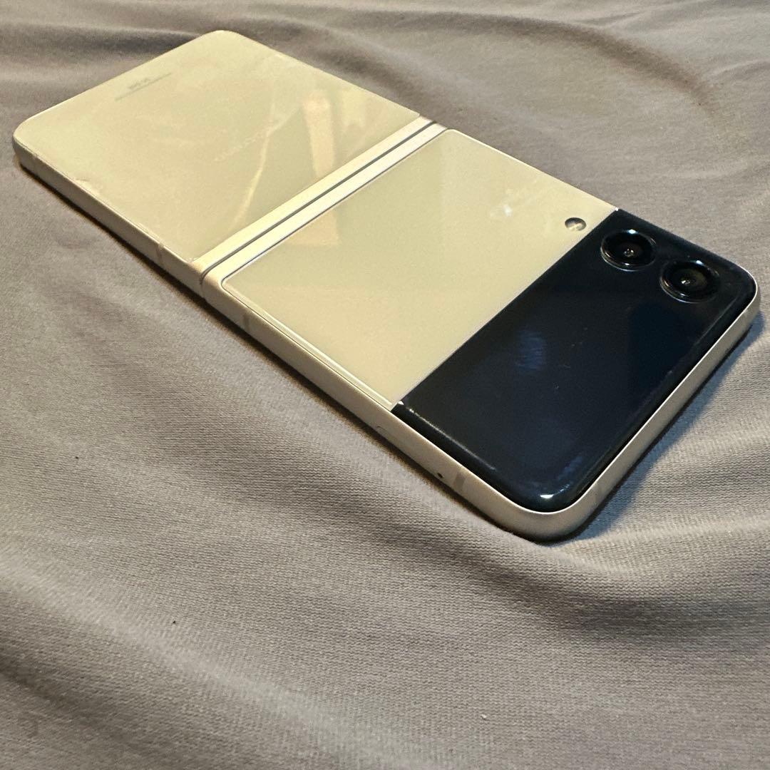 Galaxy Z Flip3 SC-54B 128GB SiMフリー ジャンク