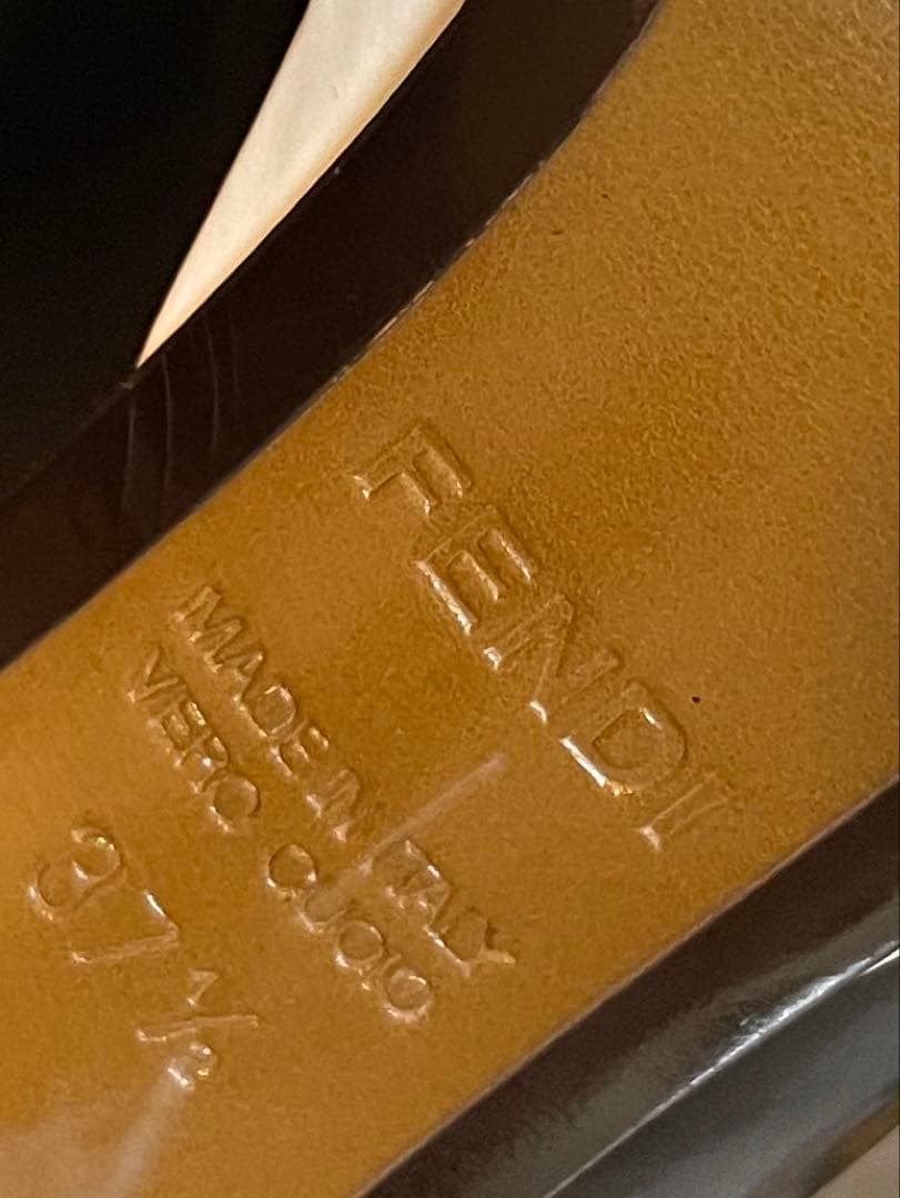 FENDI フェンディ　ブーツ　希少　ヒール