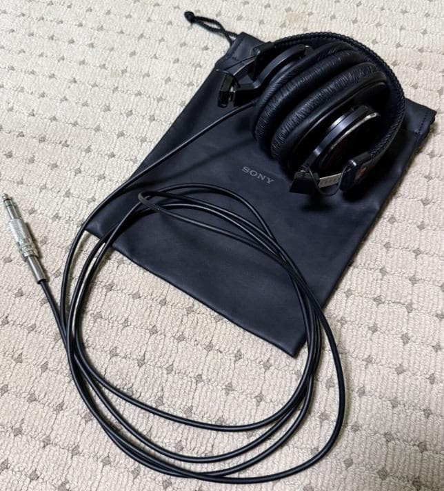 MDR-CD900ST 改 折りたたみ式ヘッドホン SONY スタジオモニター