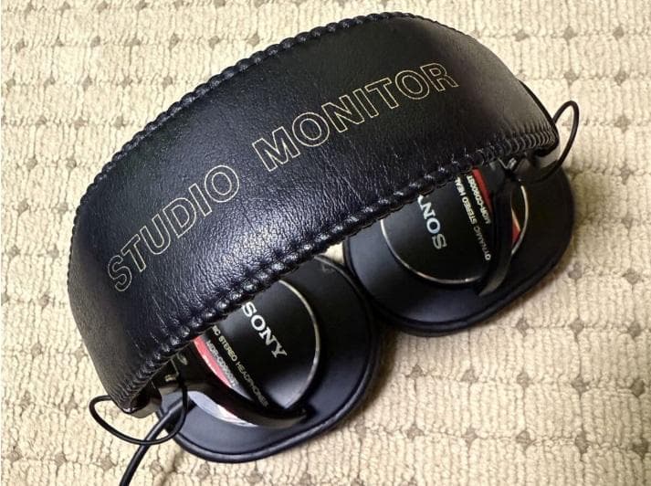 MDR-CD900ST 改 折りたたみ式ヘッドホン SONY スタジオモニター