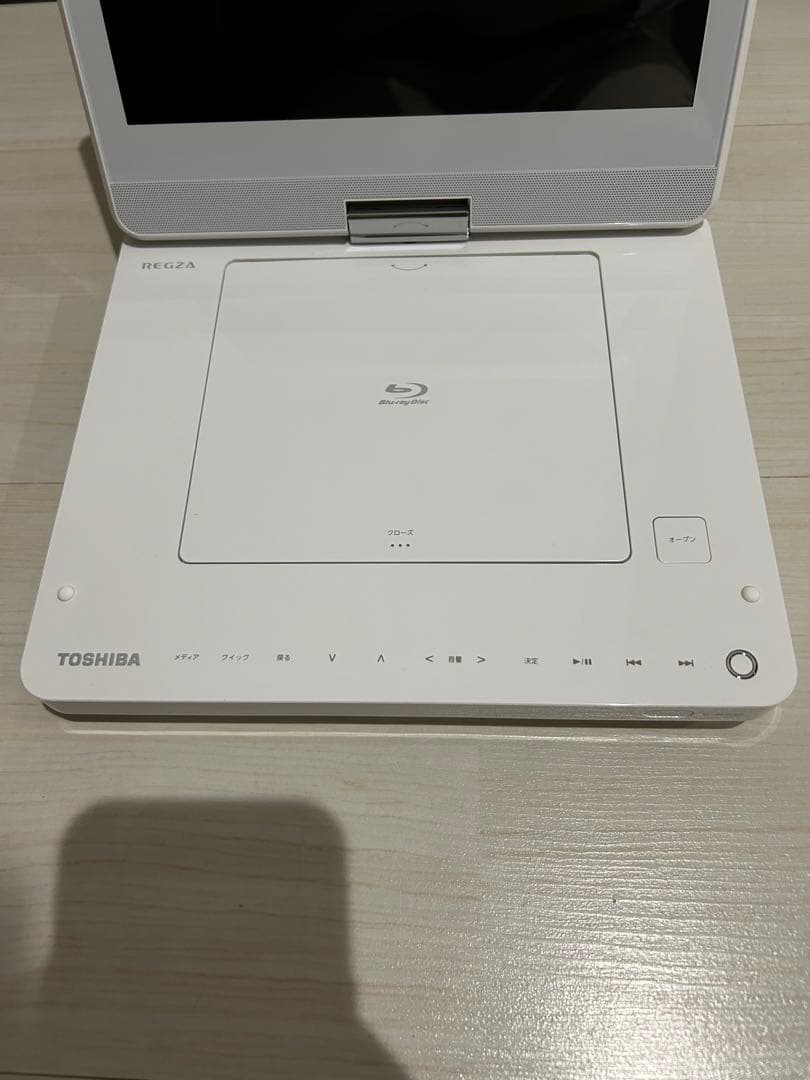 【美品】東芝 REGZA ポータブル ブルーレイプレーヤー SD-BP900S