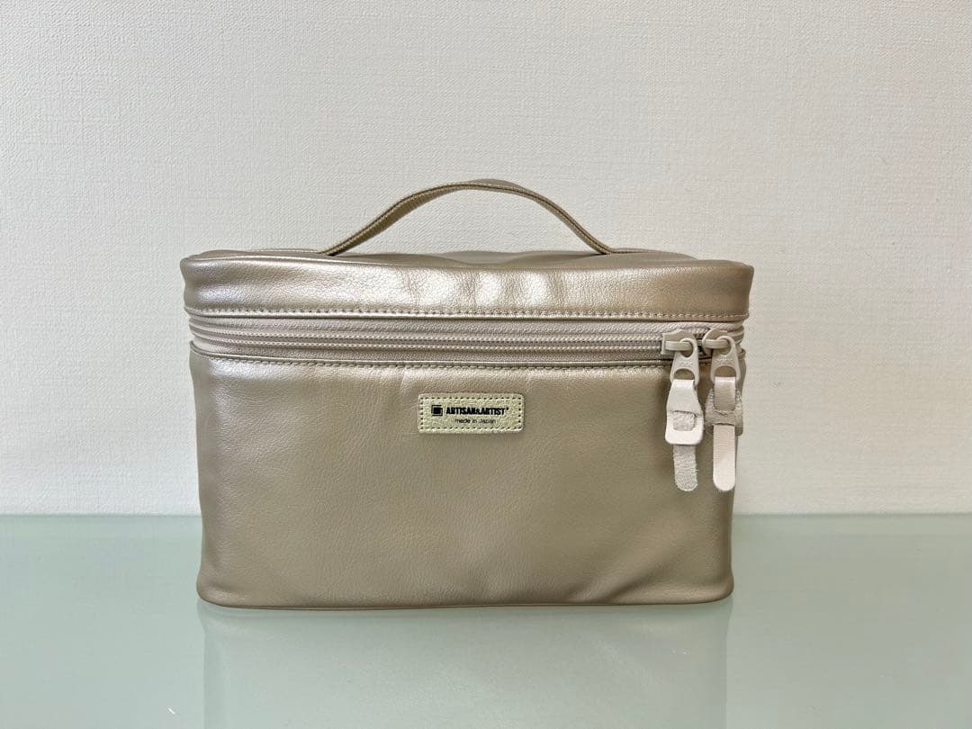 アルティザン&アーティスト イゾラ スタンダード バニティ