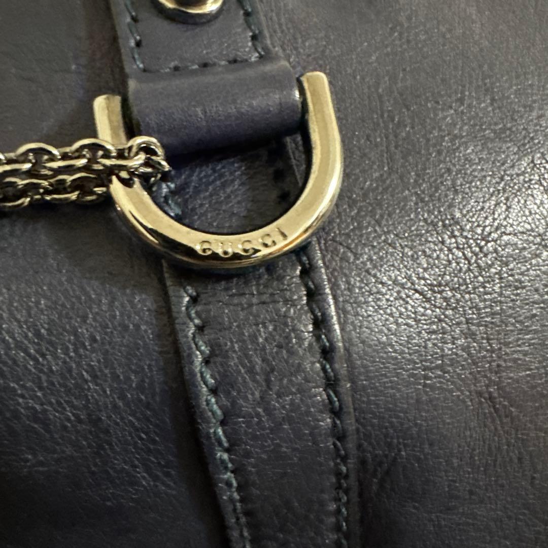 GUCCI ネイビー レザー バッグ