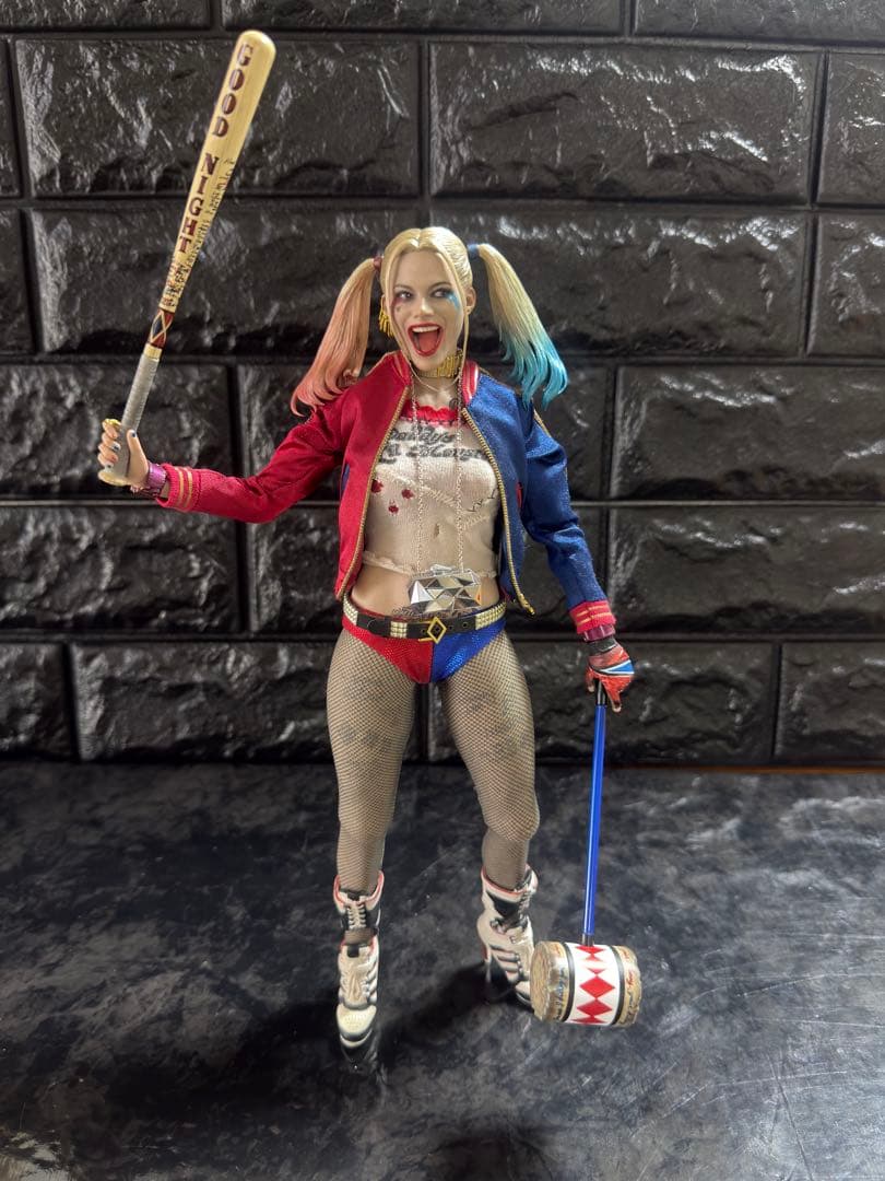 ひ*き様 hottoys 3体セット　（ヴェノムプール、ハーレイクイン、サノス）