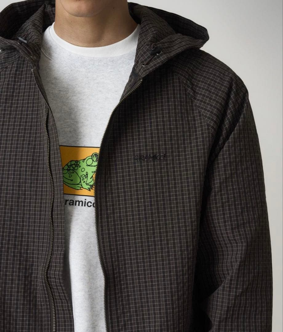 ノースサイドプラッドフーディジャケット 品番： G5FM-J009