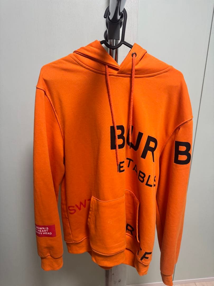 Burberry パーカー　バーバリー　オレンジ