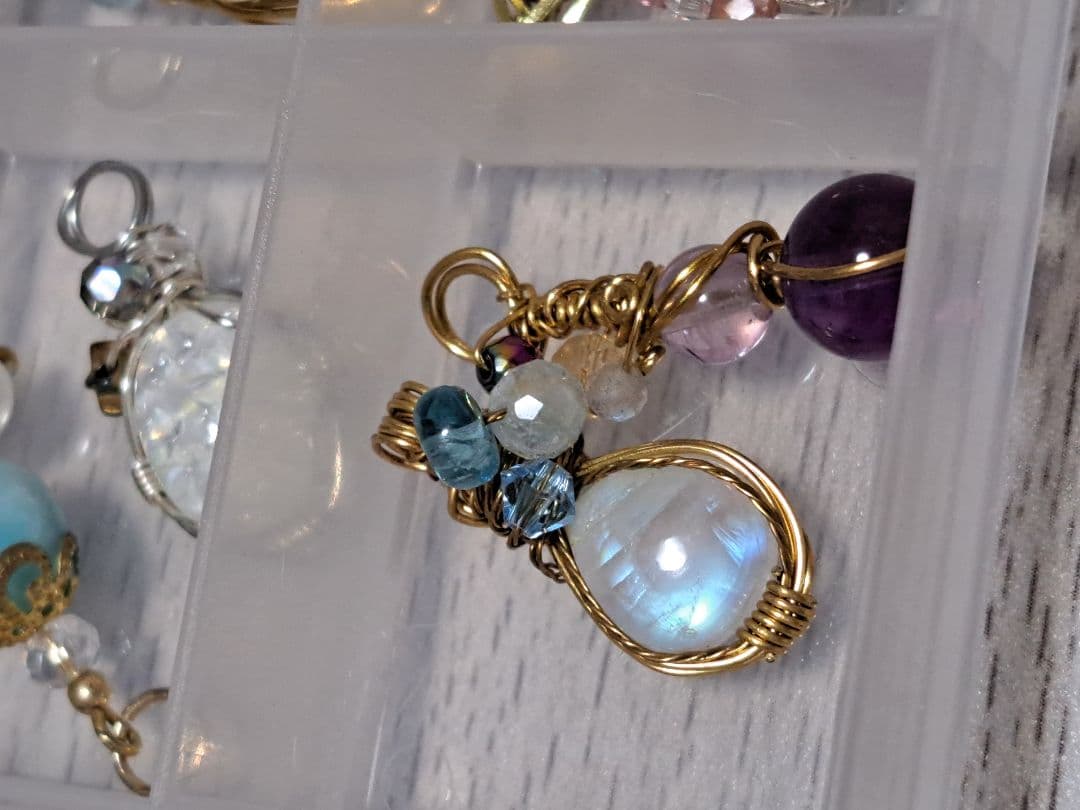 最終価格 天然石ワイヤーラッピングアクセサリー まとめ売り44点