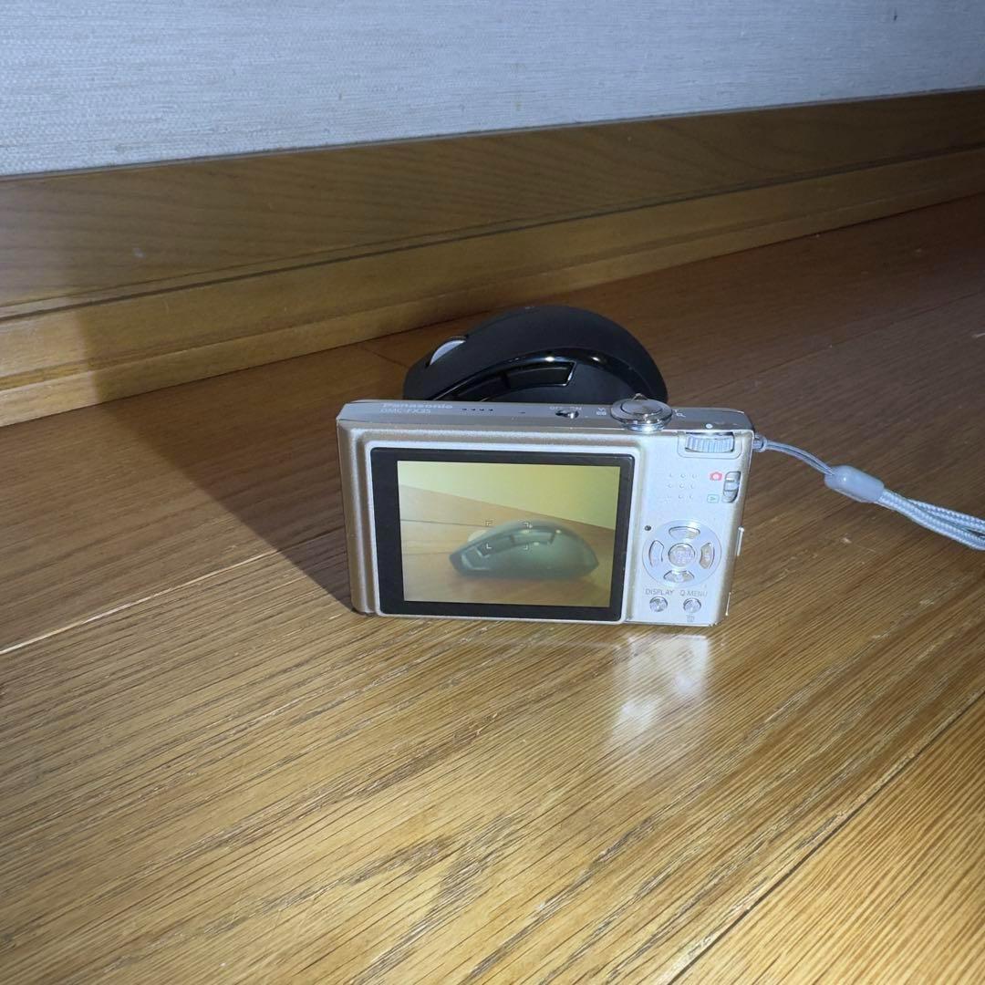 Panasonic LUMIX DMC FX35 コンパクト デジタル カメラ