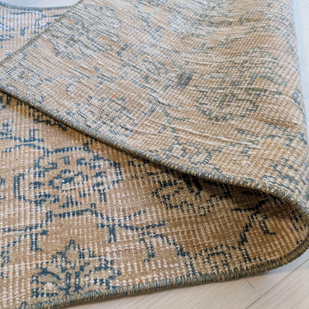 45×77 ベージュ地グリーン紋章柄　トルコヴィンテージラグ（ミニサイズ）