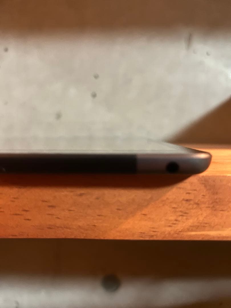 iPad 第8世代 32GB 本体 Wi-Fi+セルラー版