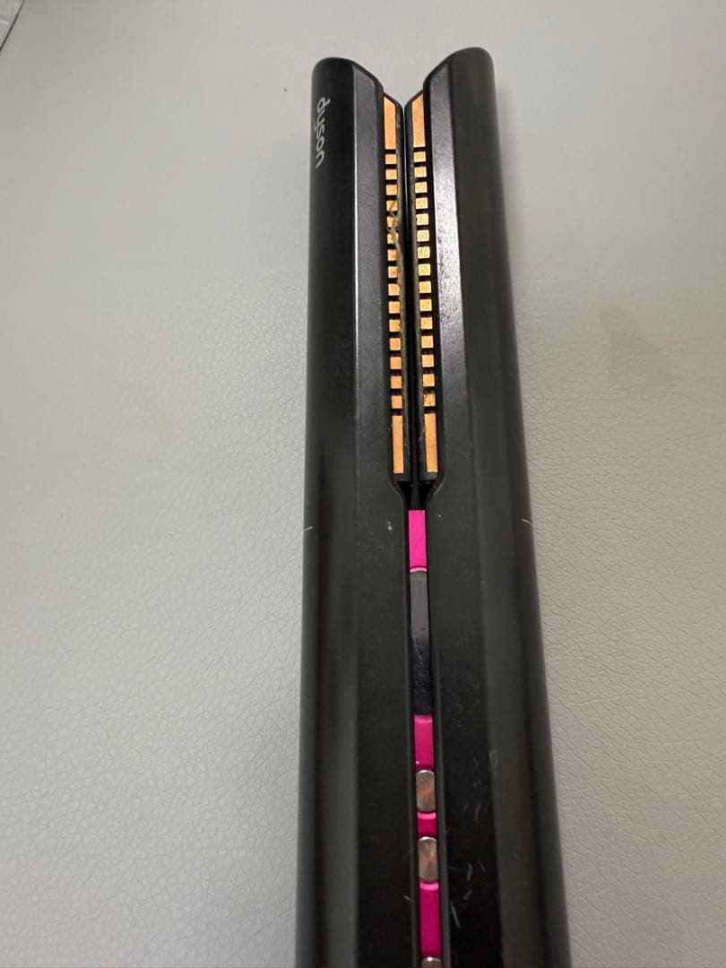 ダイソン HS03 Corrale コードレスヘアアイロン