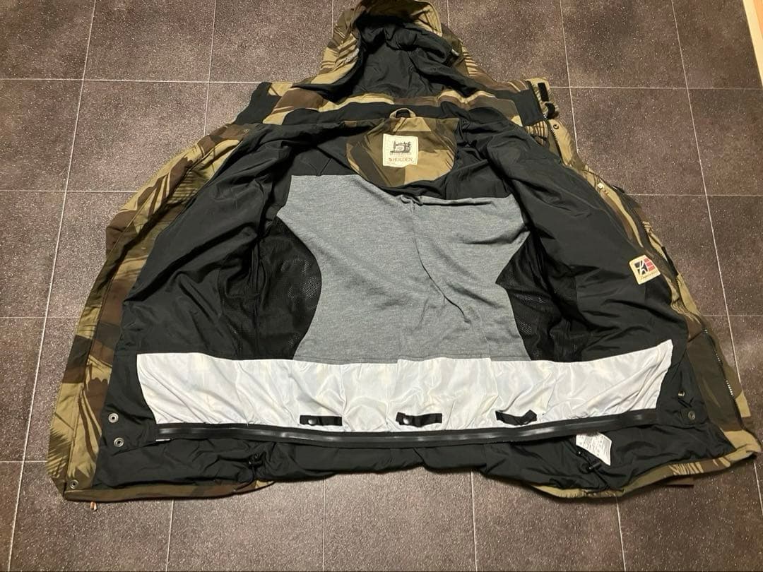 スノーボードウェア　上下セット　手袋付き　メンズ