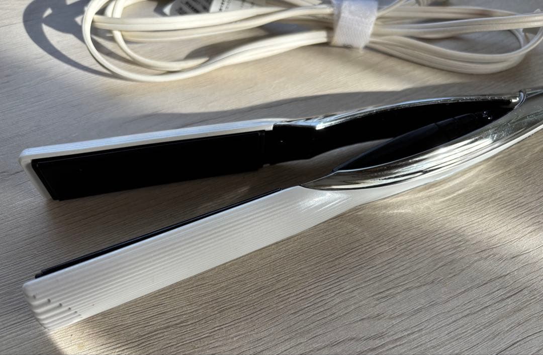 Refaリファ　ストレートアイロン