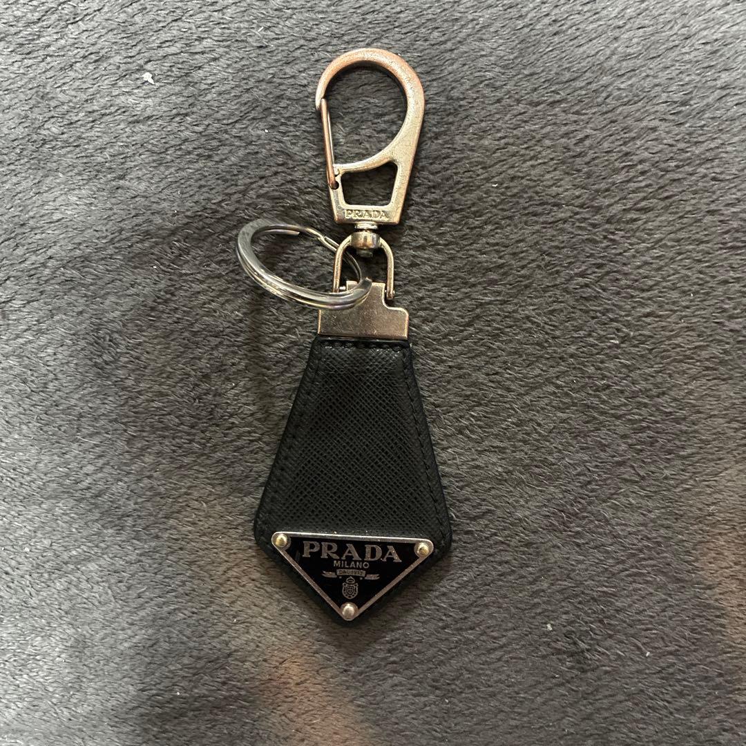 プラダ　キーホルダー　ストラップ　0801