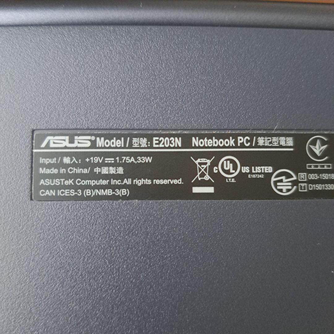 ASUS　ノートパソコン