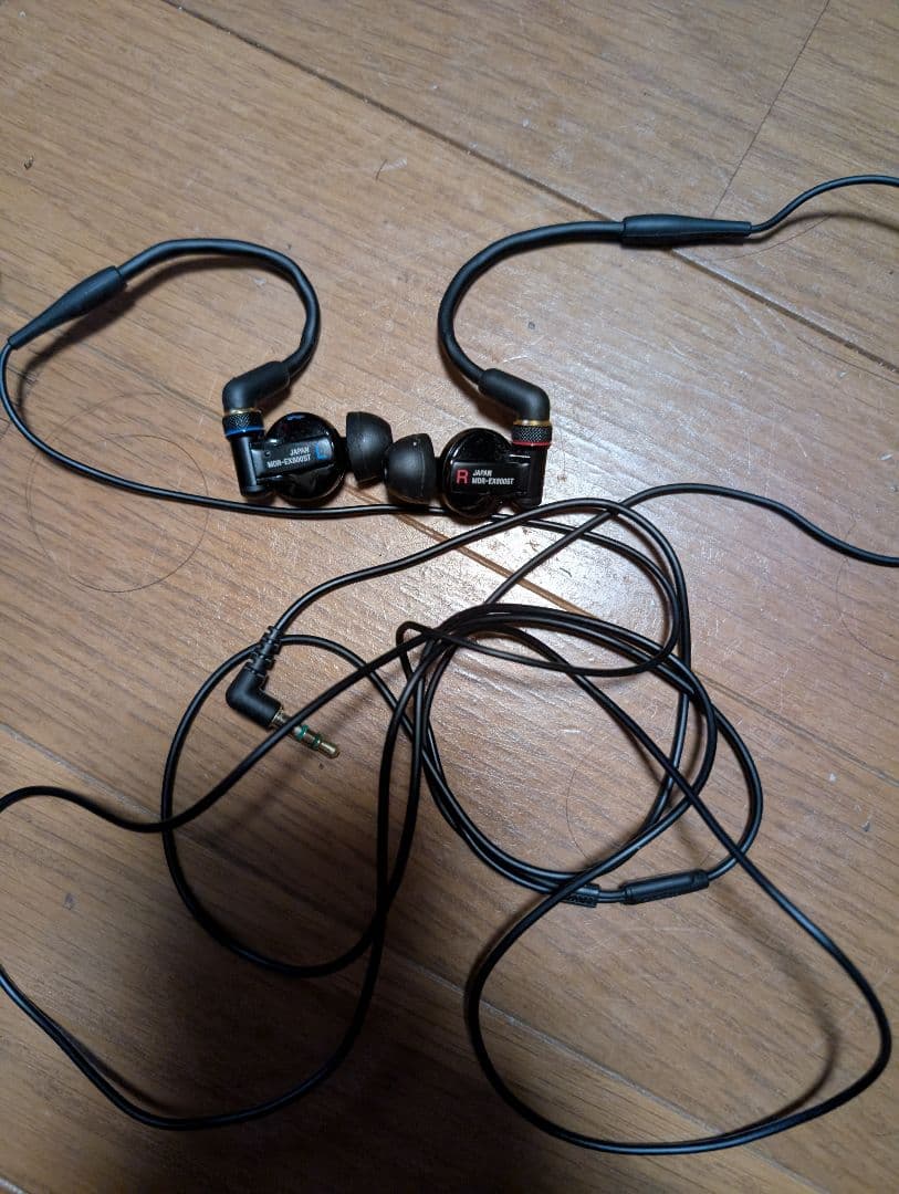 Sony MDR-EX800st モニターイヤホン 中古