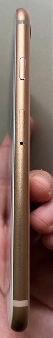 【即購入OK】iPhone8 64GBゴールド　ガラスフィルム付き【美品】