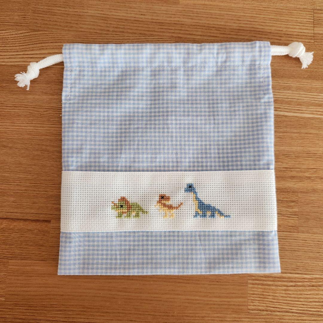 【さくら様】コップ袋　給食袋　巾着袋　男の子　女の子　刺繍