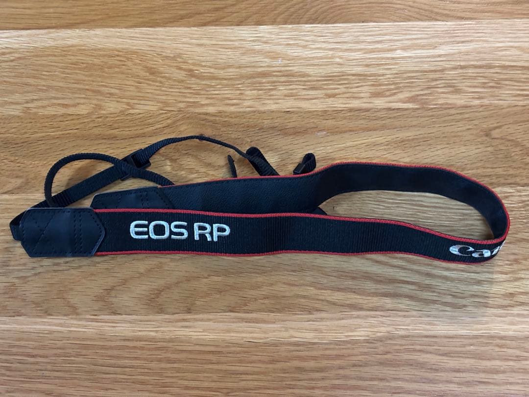 Canon EOS RP ミラーレス一眼 カメラ