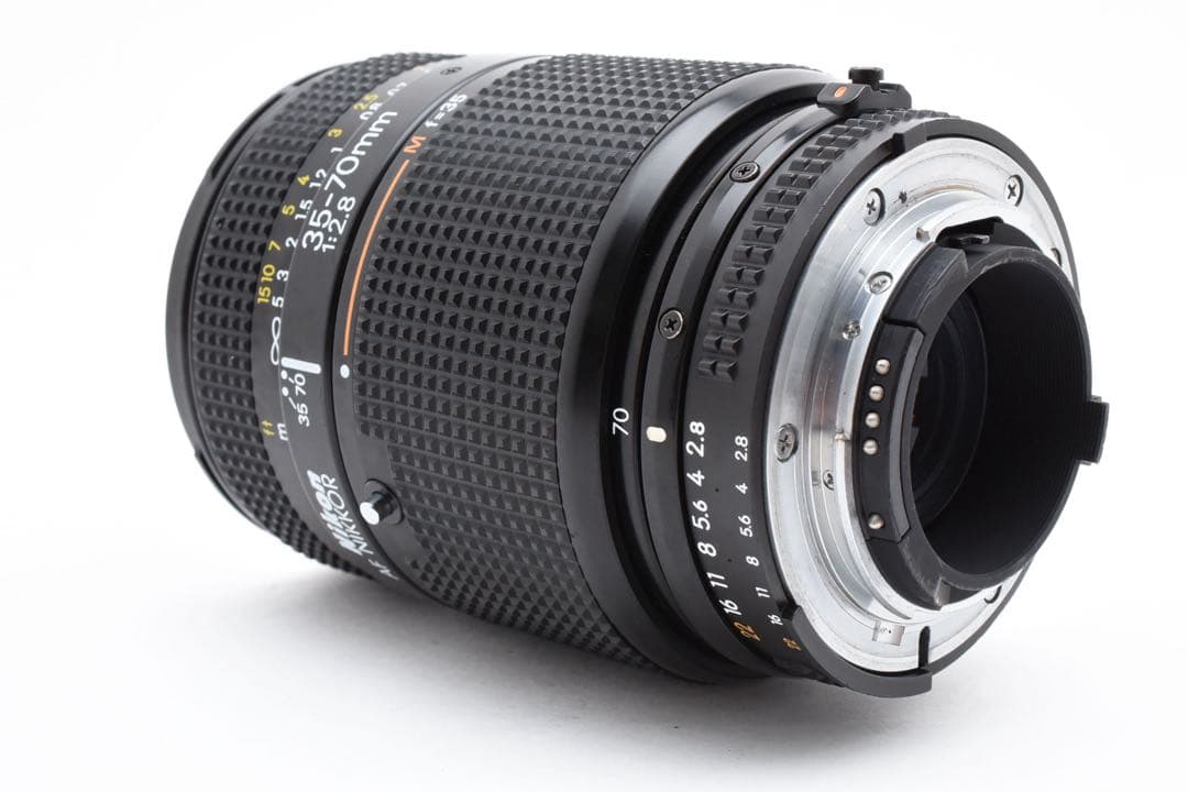 Nikon AF Nikkor 35-70mm f/2.8 標準ズームレンズ