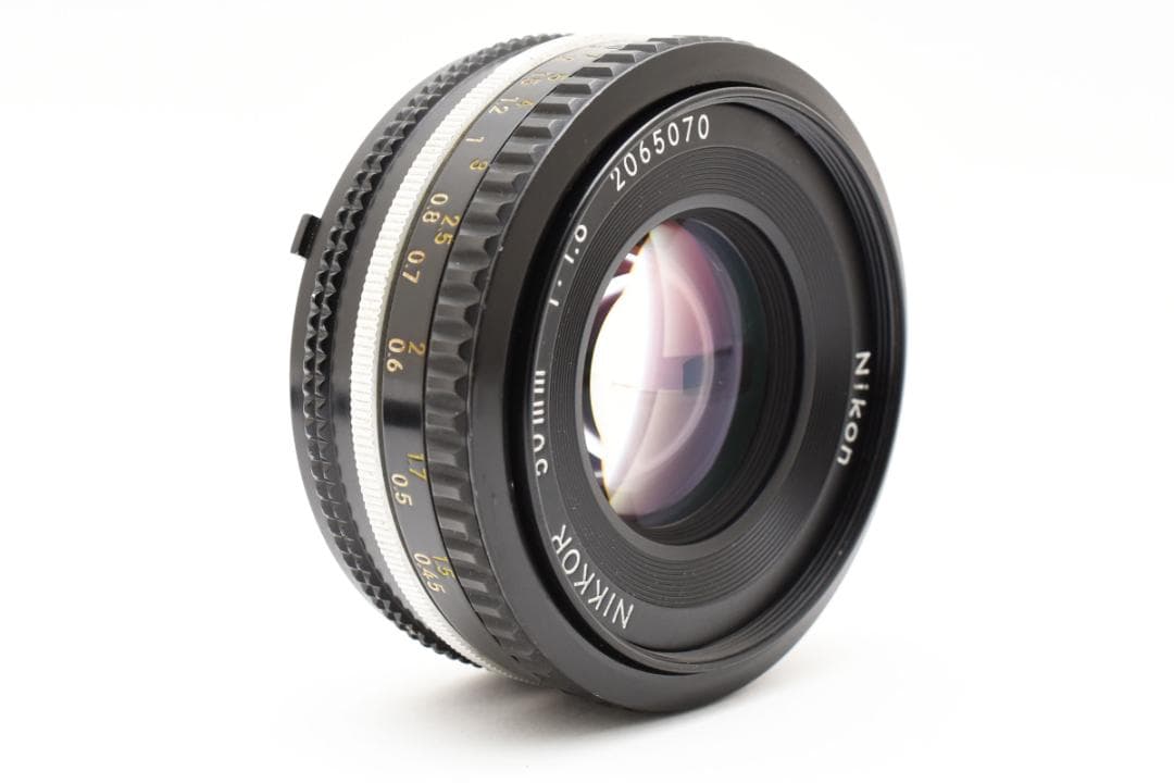 とりすき　美品 ニコン AI-S NIKKOR 50mm 1.8 B837