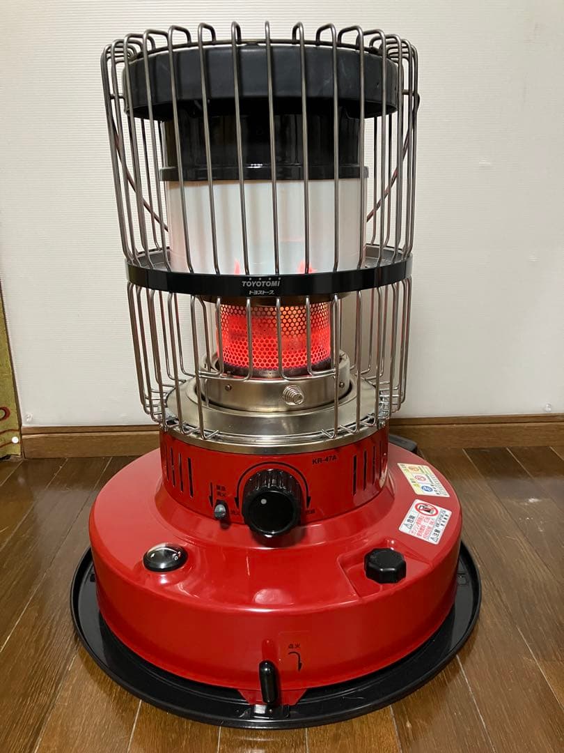 n*6様 【限定 廃盤色】トヨトミ ストーブ KR-47A 箱付き