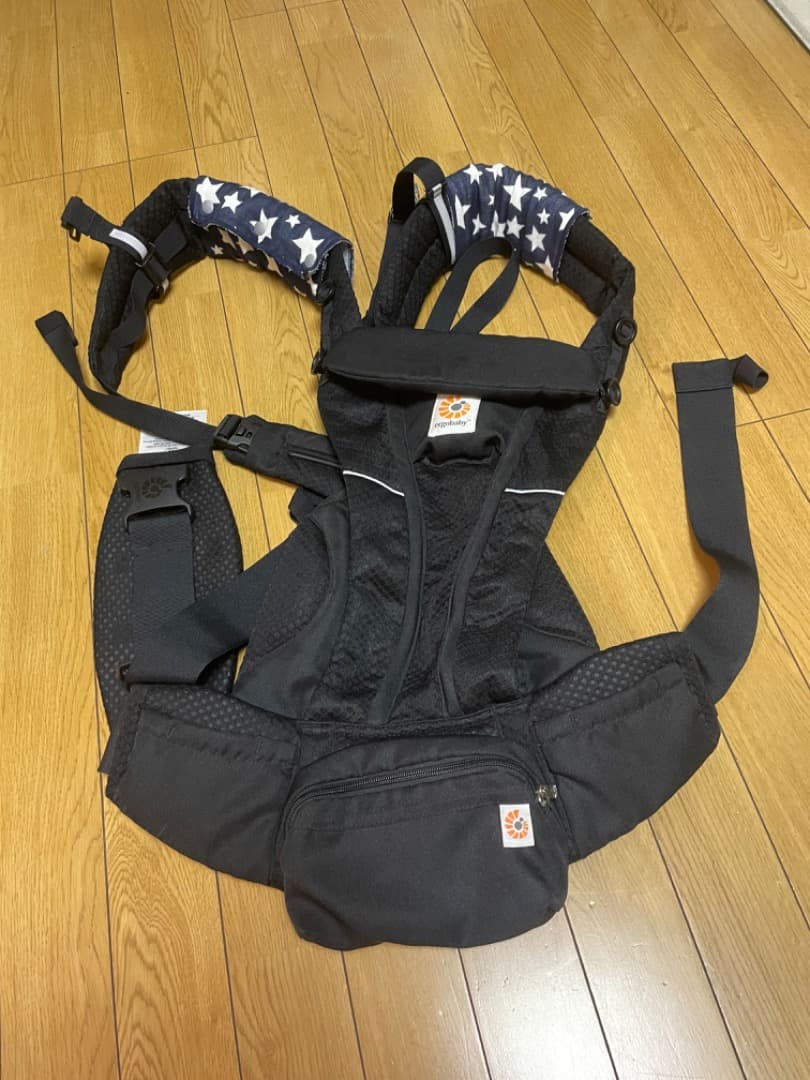 エルゴベビー 抱っこひも 黒 星柄