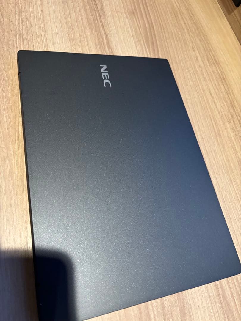 【極美品】NEC VersaPro corei5第八世代 SSD256G