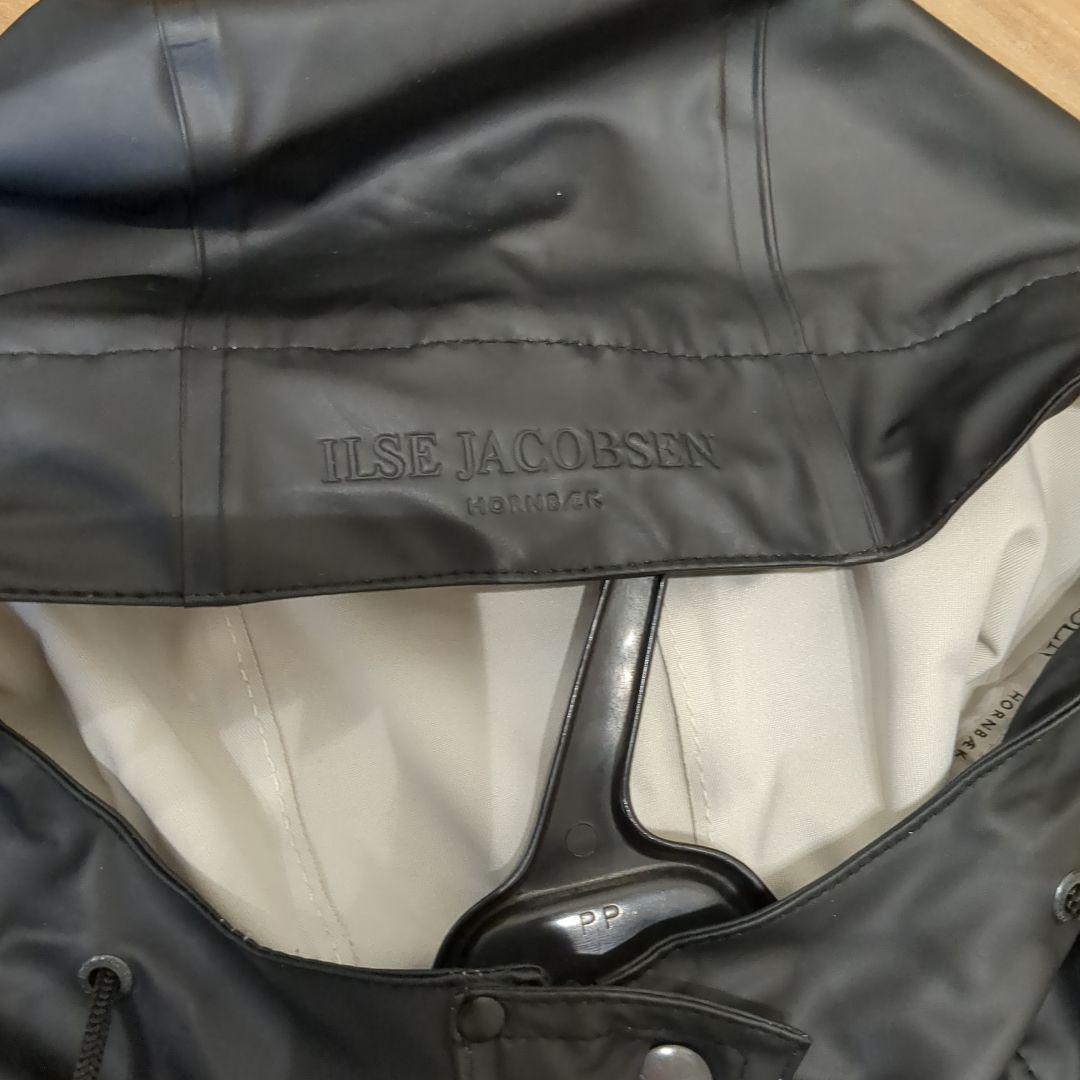 ILSE JACOBSEN ブラックレインコート38