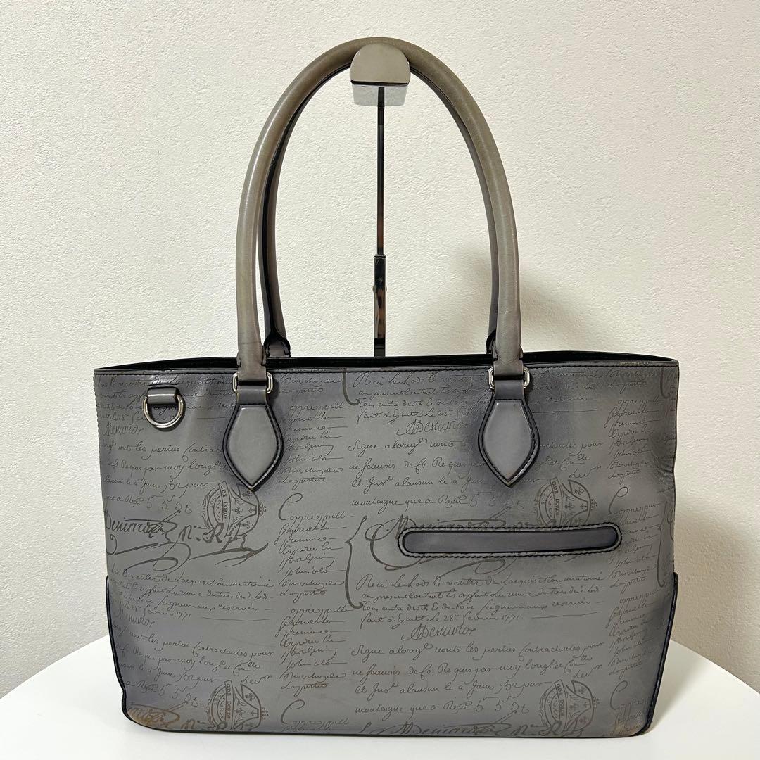 希少 BERLUTI ベルルッティ トゥジュール ミニ スクリット グレー