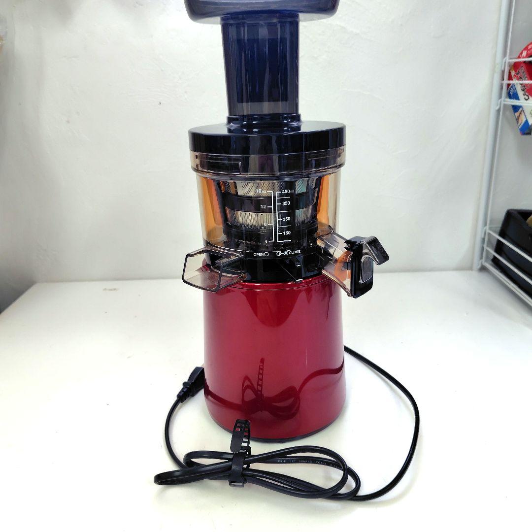赤色ジューサー・ミキサー