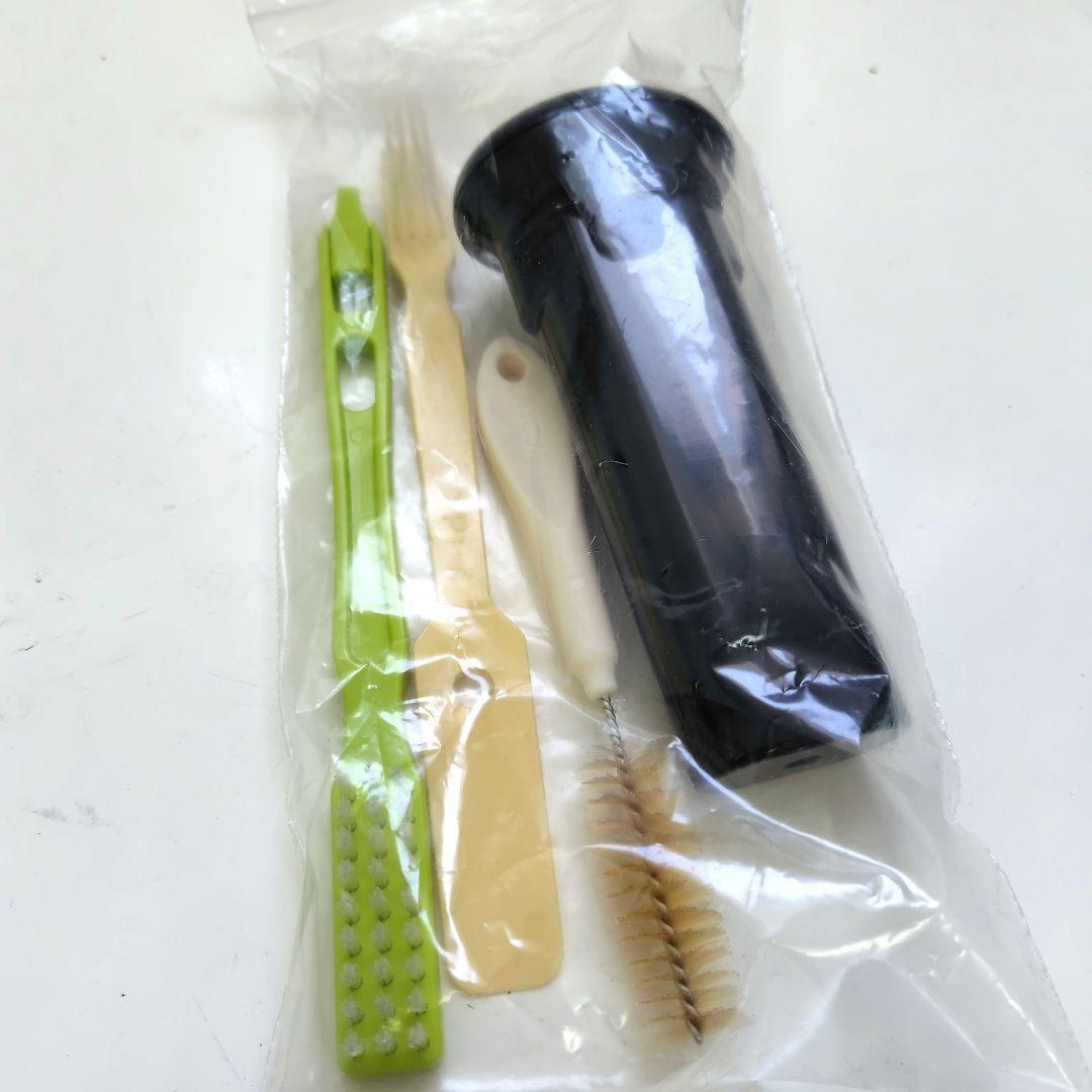 赤色ジューサー・ミキサー