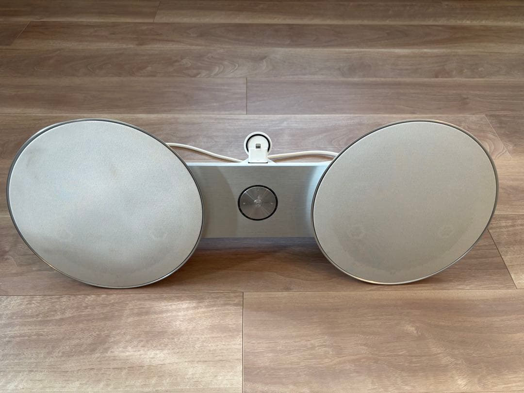 Bang & Olufsen Beosound 8 スピーカー