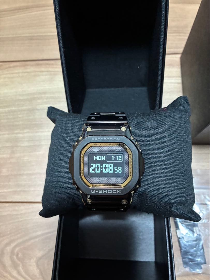 美品　G-SHOCK　GMW-BZ5000BD-1JF
