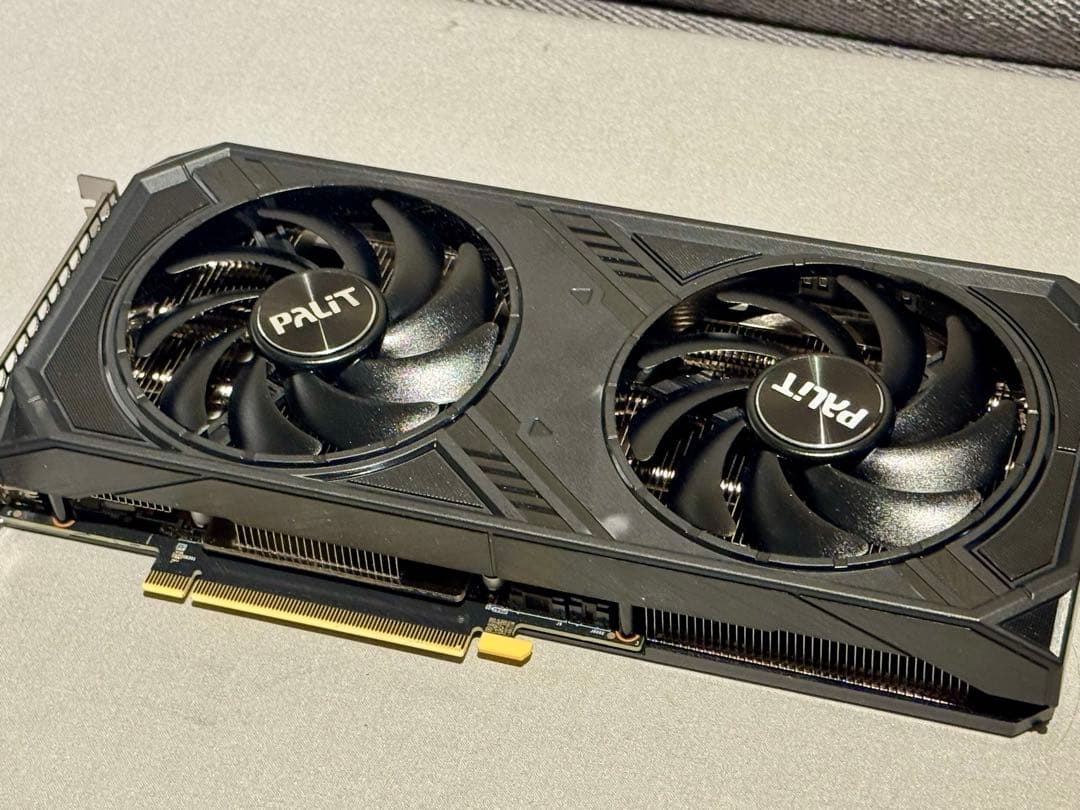 グラフィックボード・グラボ・ビデオカード NVIDIA GeForce RTX 4070 SUPER 12GB