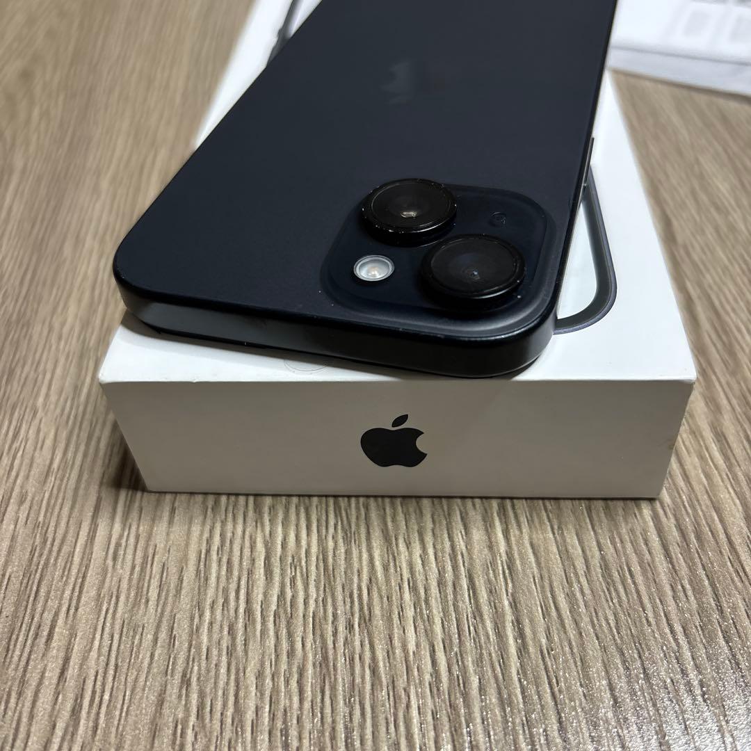 画面修理 BT86% Apple iPhone 15 128GB ミッドナイト