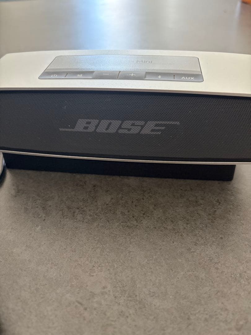 BOSE SoundLink Mini シルバー 充電器付き