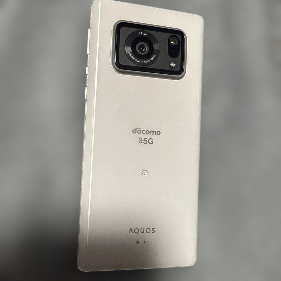 格安 ほぼ未使用 SHARP 大容量128GB AQUOS R6 SH-51B