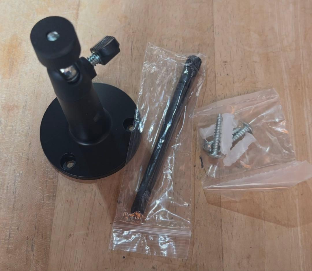 ⚪️サンワダイレクト 防犯カメラ 400-CAM035UTC 新品