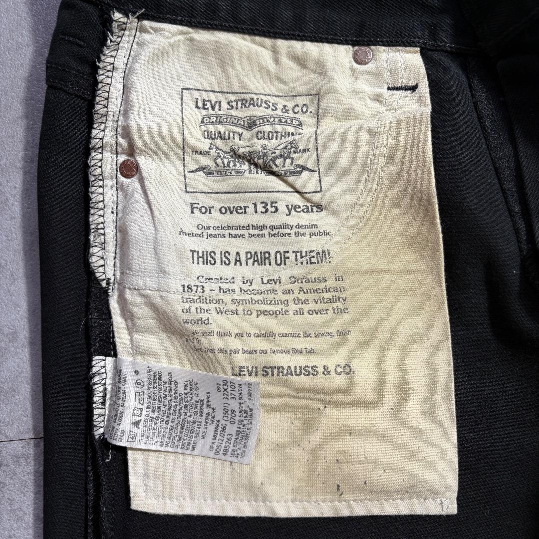 【W32 L30】00s europe levi's black 512
